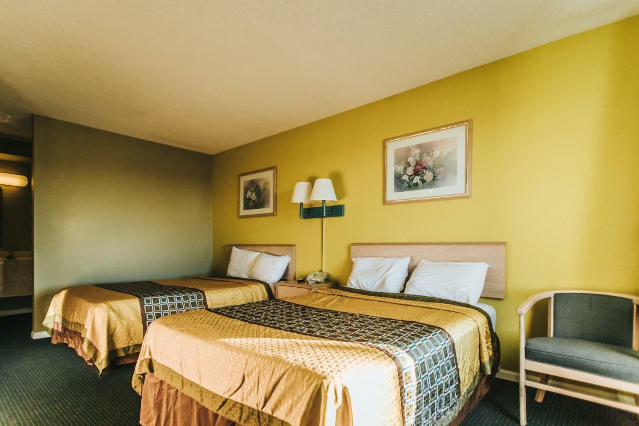 Knights Inn Berea Extérieur photo